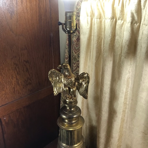 Vintage Federal Style Brass Eagle Lamp - Picture 6 of 6